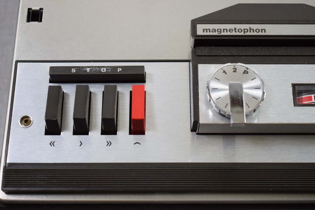 Telefunken Typ 201 TS vroege transistor bandrecorder