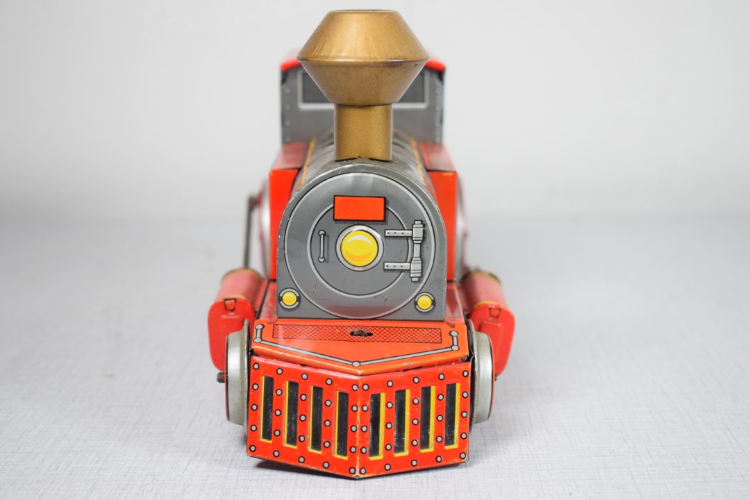Tinnen speelgoed: Batterij aangedreven Trein locomotief
