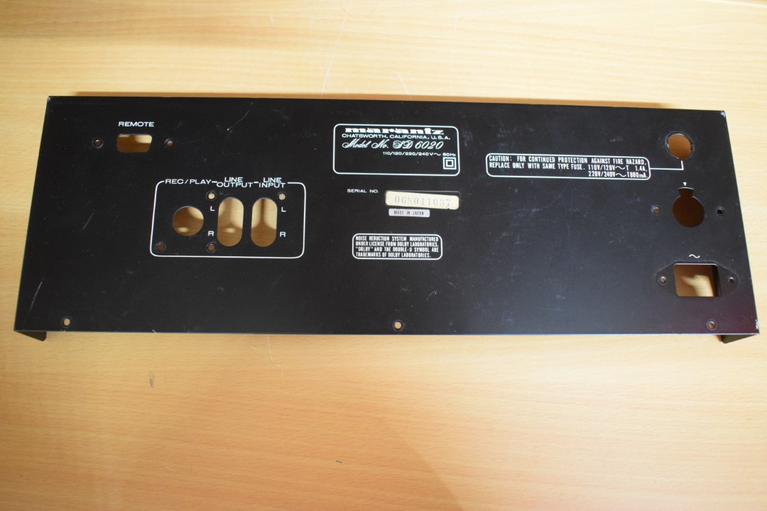 Marantz SD6020 cassettedeck – Achterpaneel