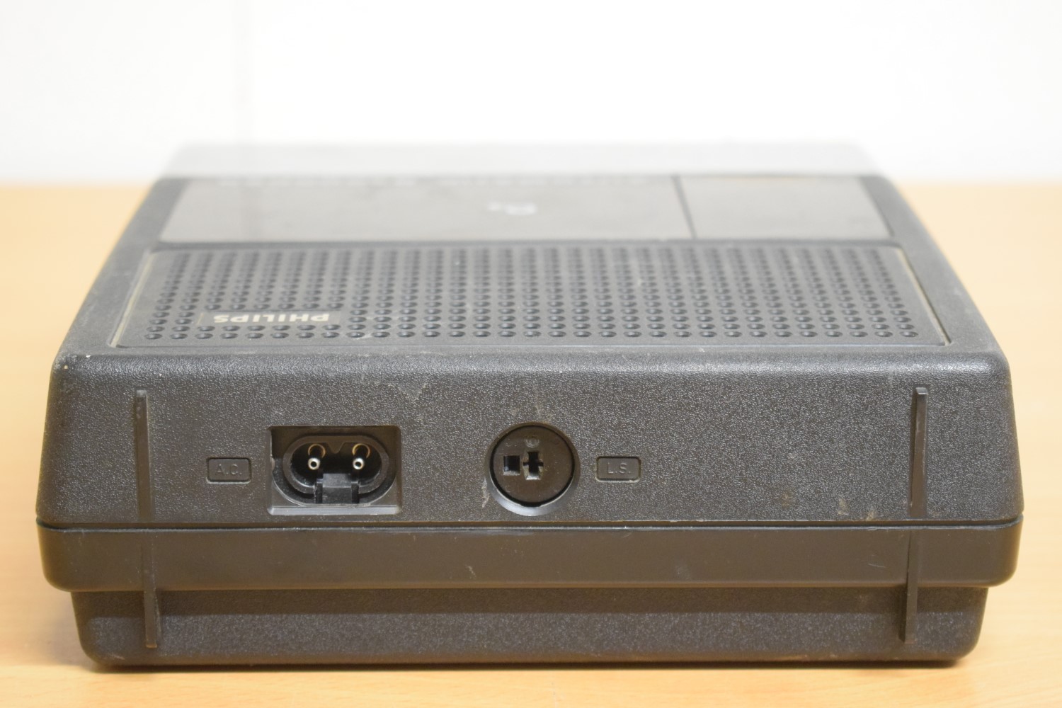 Philips N2221 Draagbaar cassettedeck