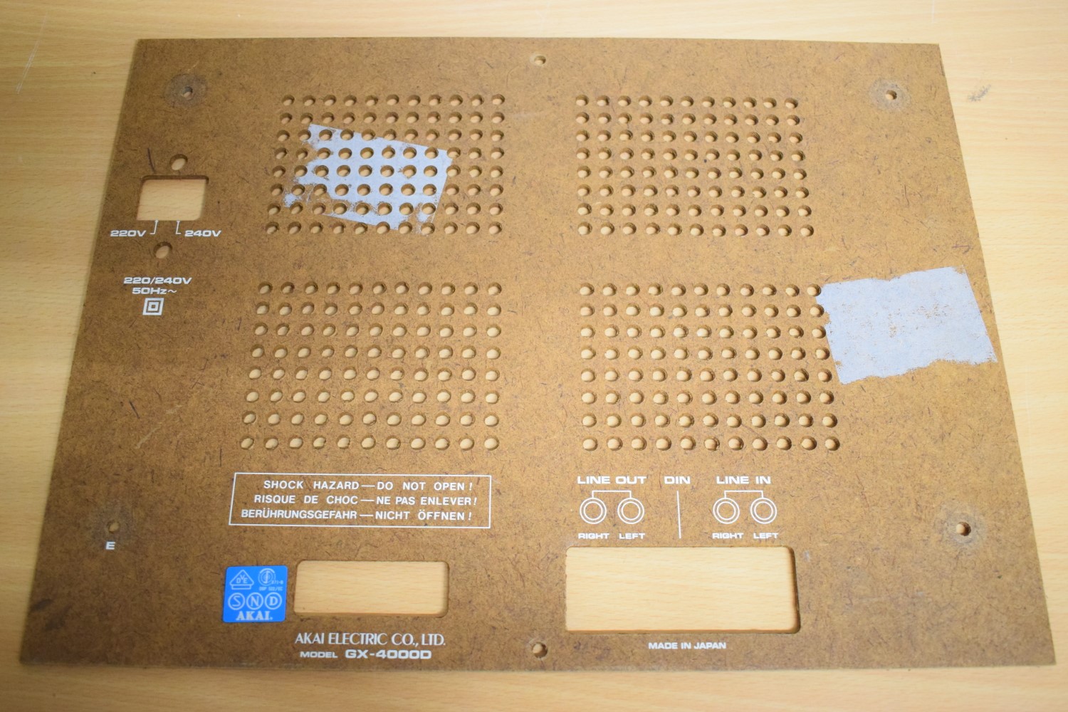 Akai GX-4000D bandrecorder – Achterpaneel