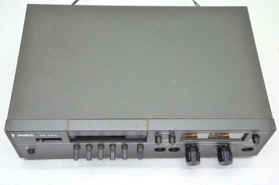 Intel CD 2104 cassettedeck